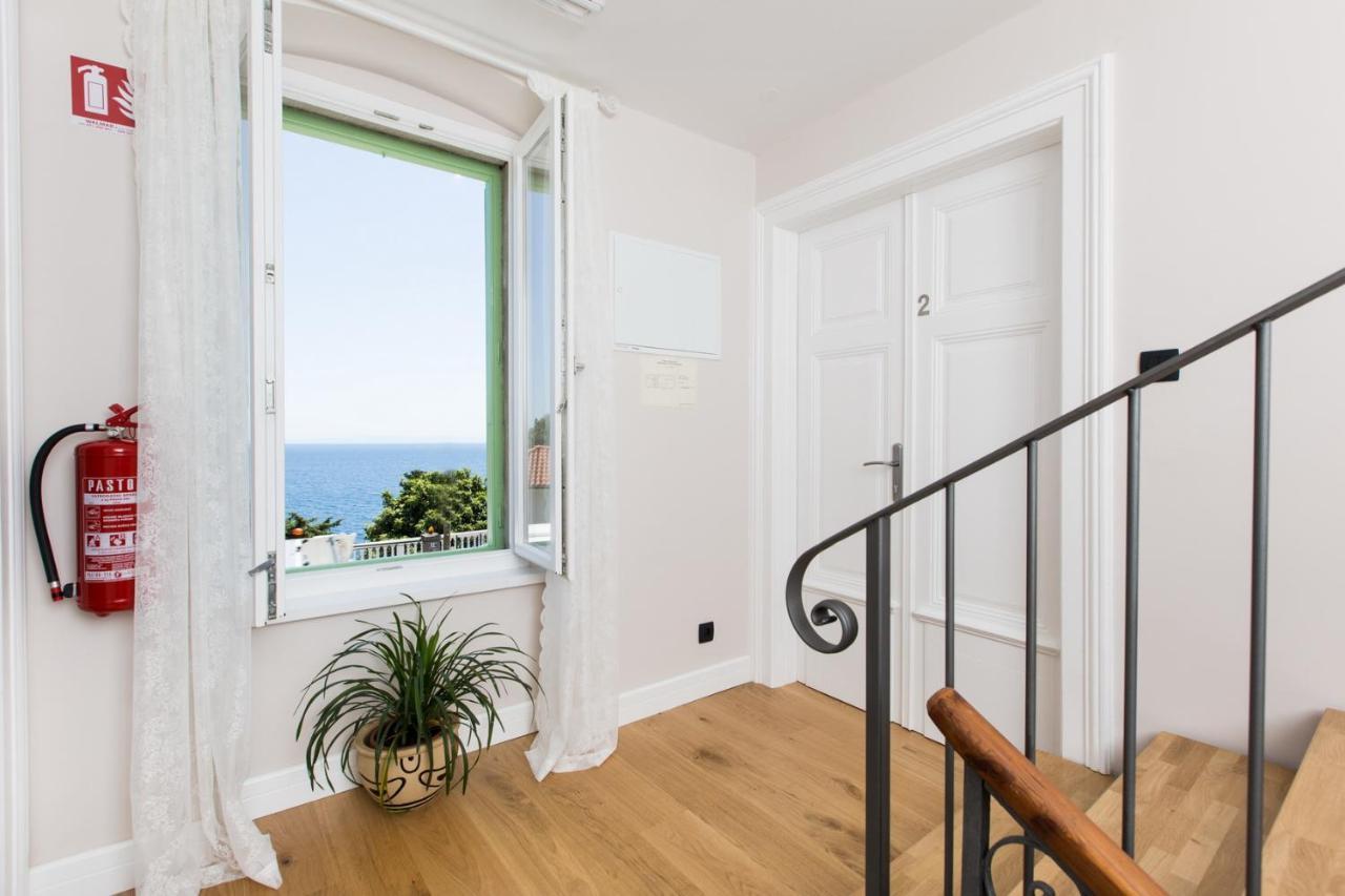 Bed And Breakfast Villa Maria Lovran Bagian luar foto
