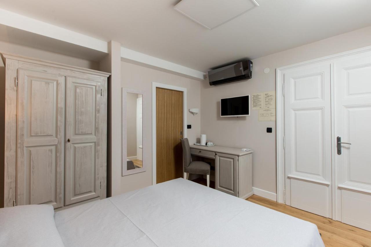 Bed And Breakfast Villa Maria Lovran Bagian luar foto