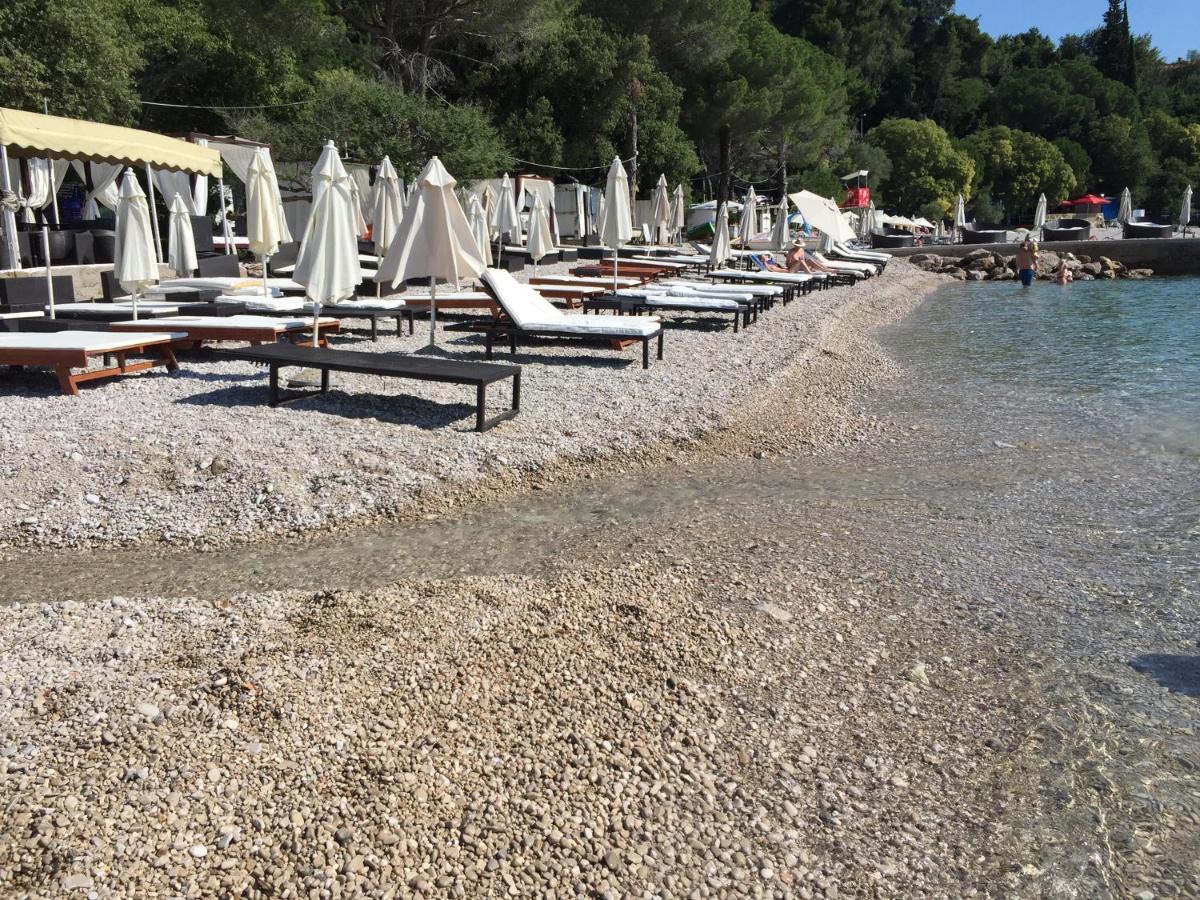 Bed And Breakfast Villa Maria Lovran Bagian luar foto